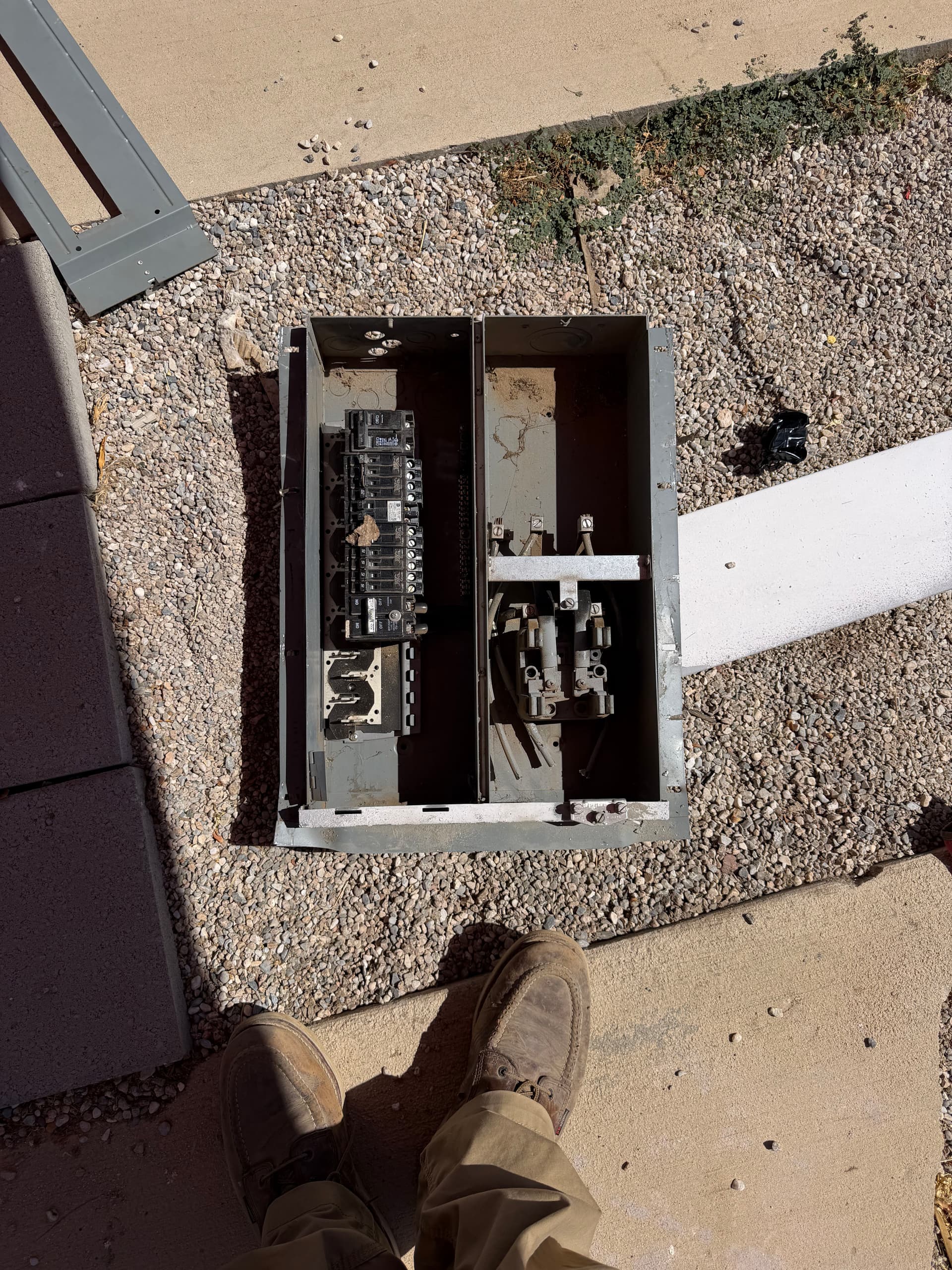 Gallery photos for 200A Panel Upgrade With SCE Rebate Qualification in Hesperia: Image #2