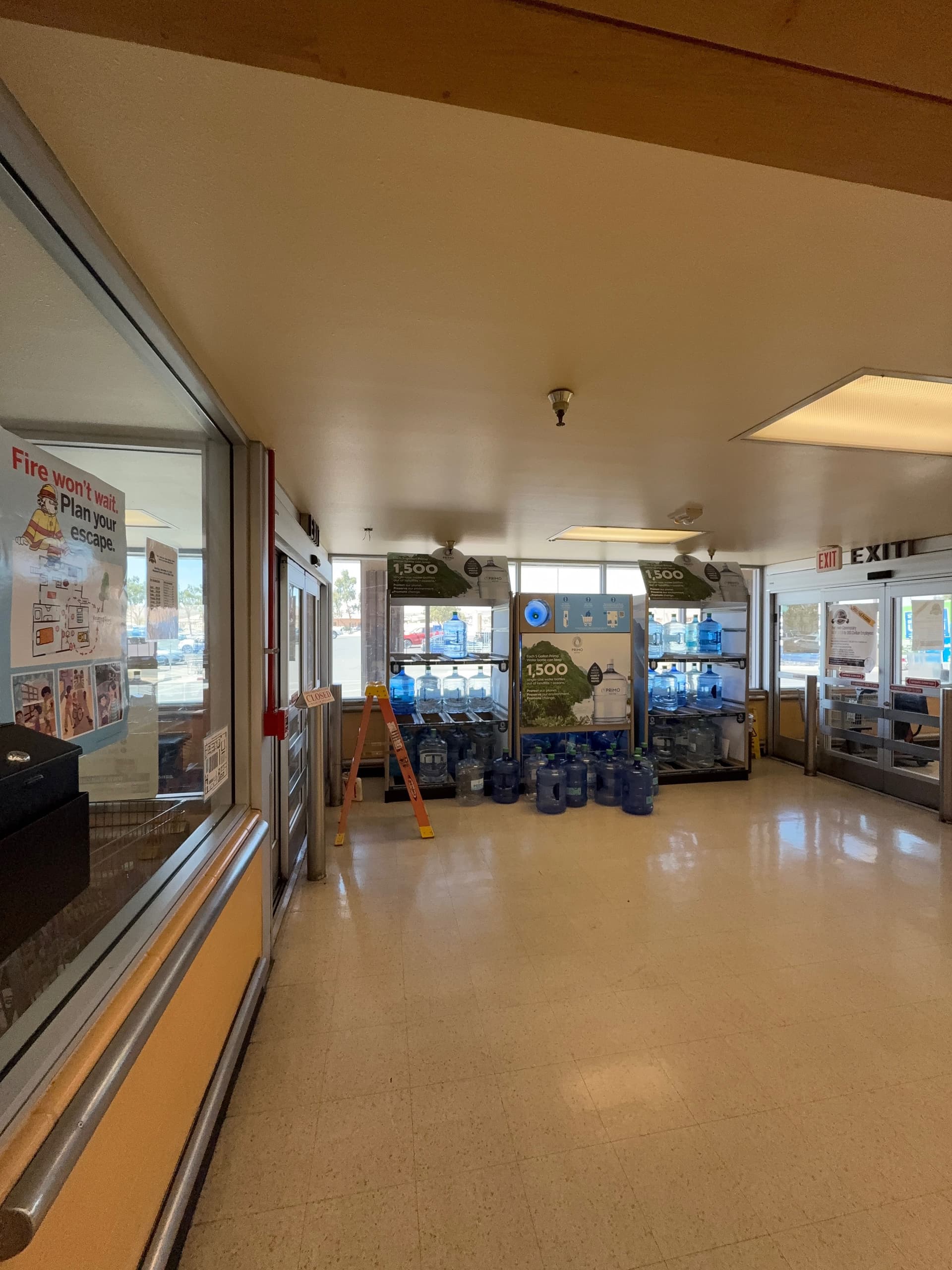 Gallery photos for Exit Sign Troubleshooting and Repair at Ft. Irwin Commissary: Image #1