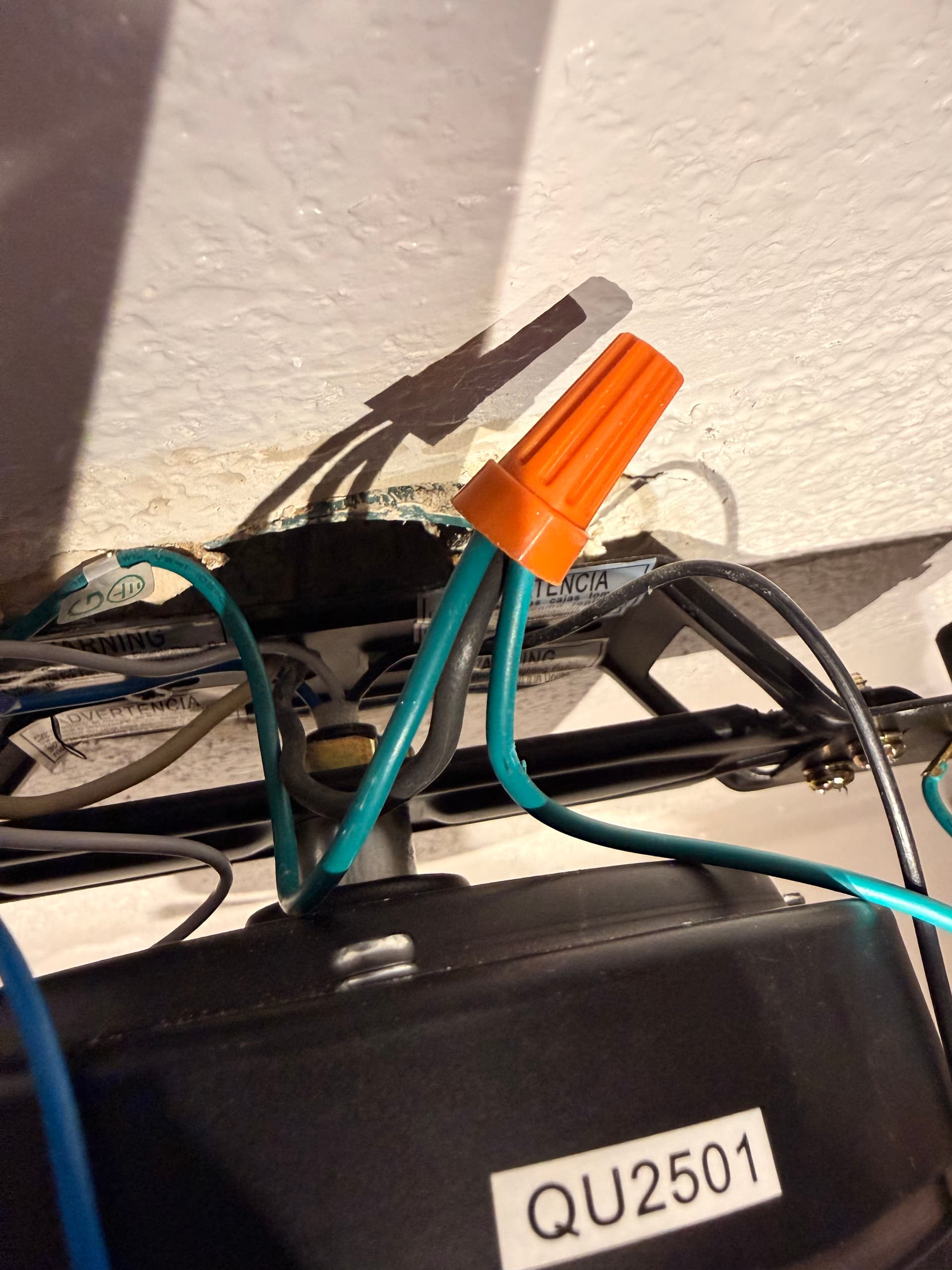 Gallery photos for Efficient Ceiling Fan Repairs in San Bernardino: Image #1