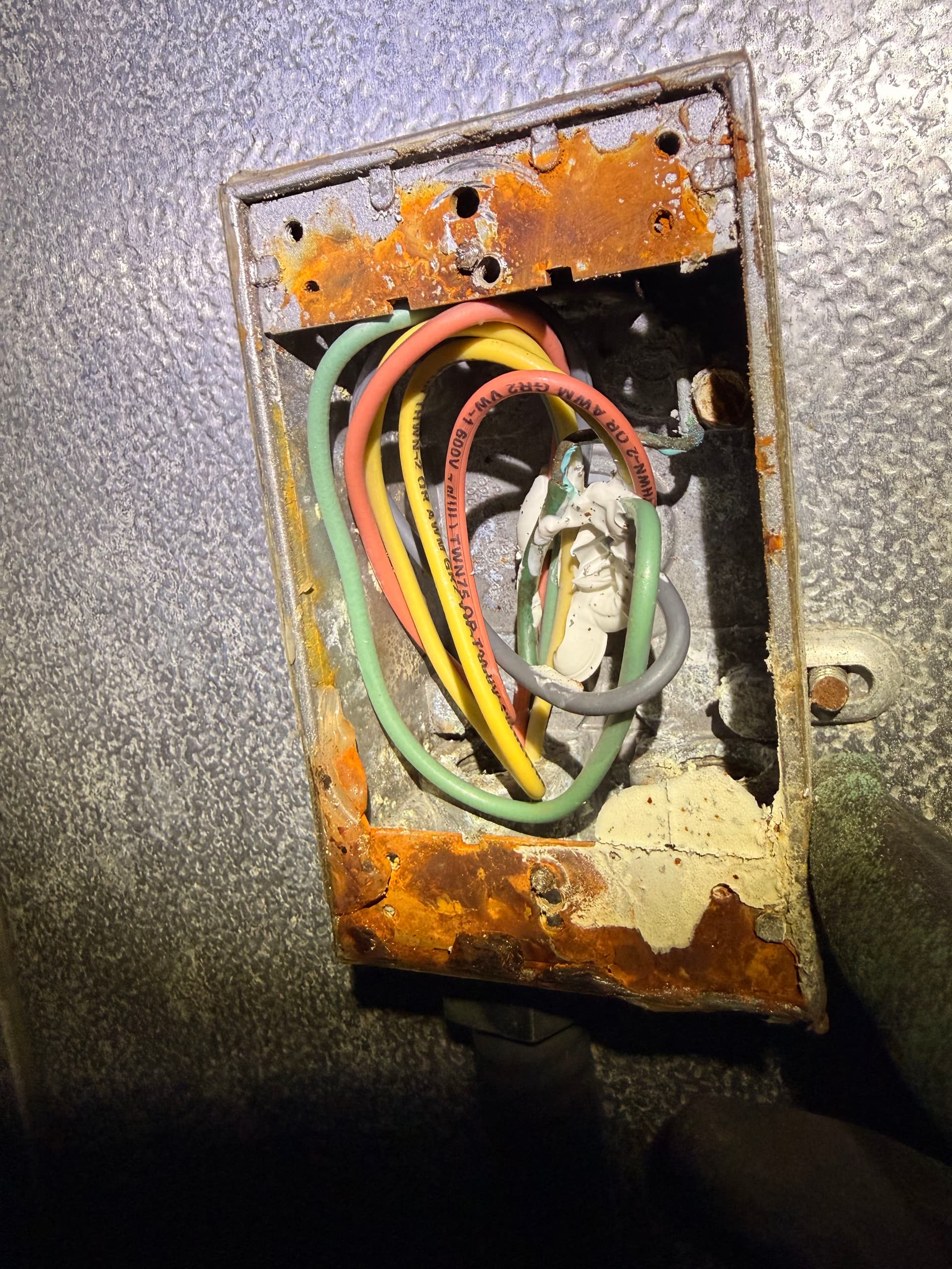 Gallery photos for Emergency Cooler Lighting Circuit Repair at Fort Irwin Commissary: Image #4