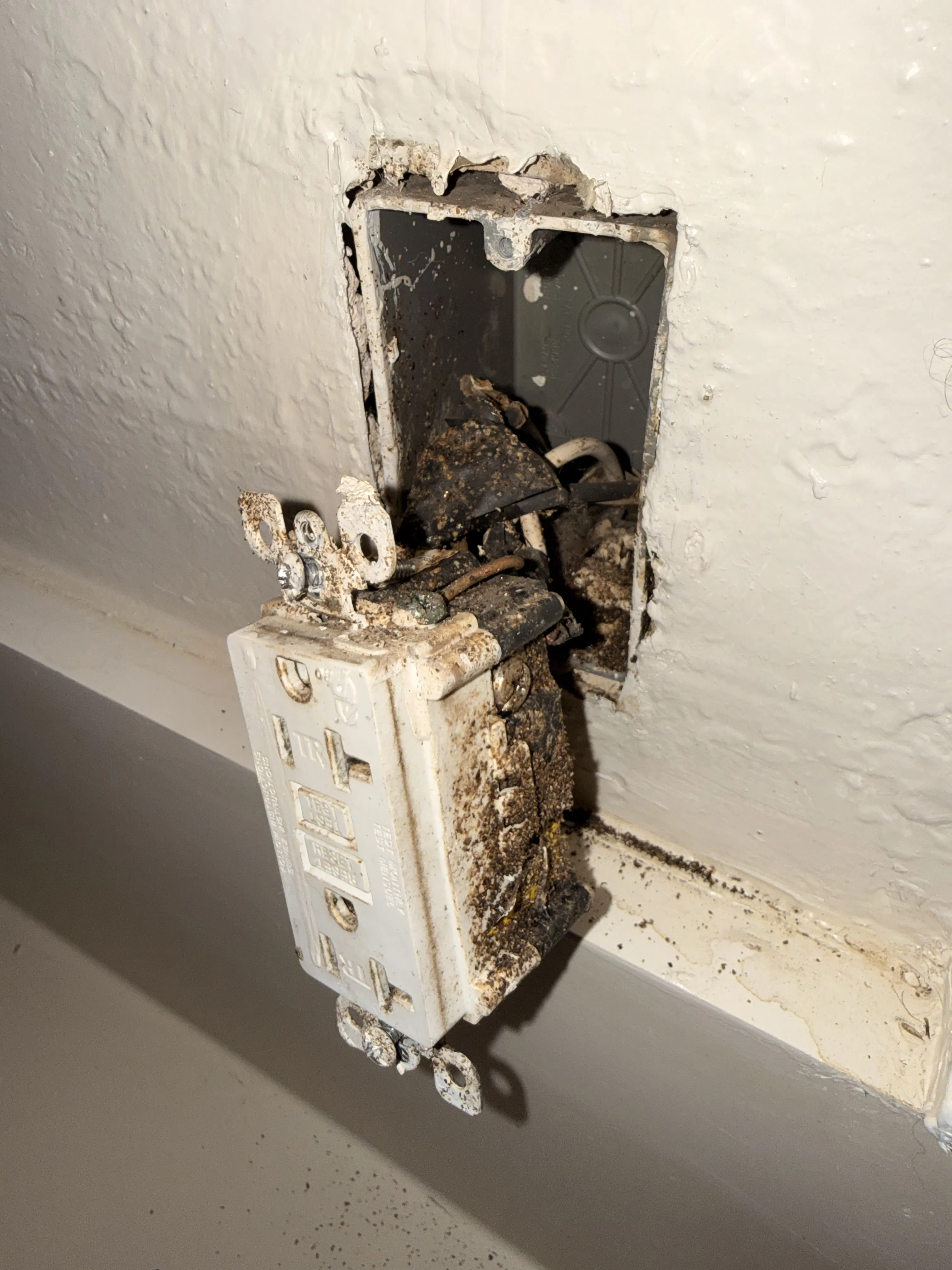 Project Electrical Code Corrections After an Insurance Inspection image