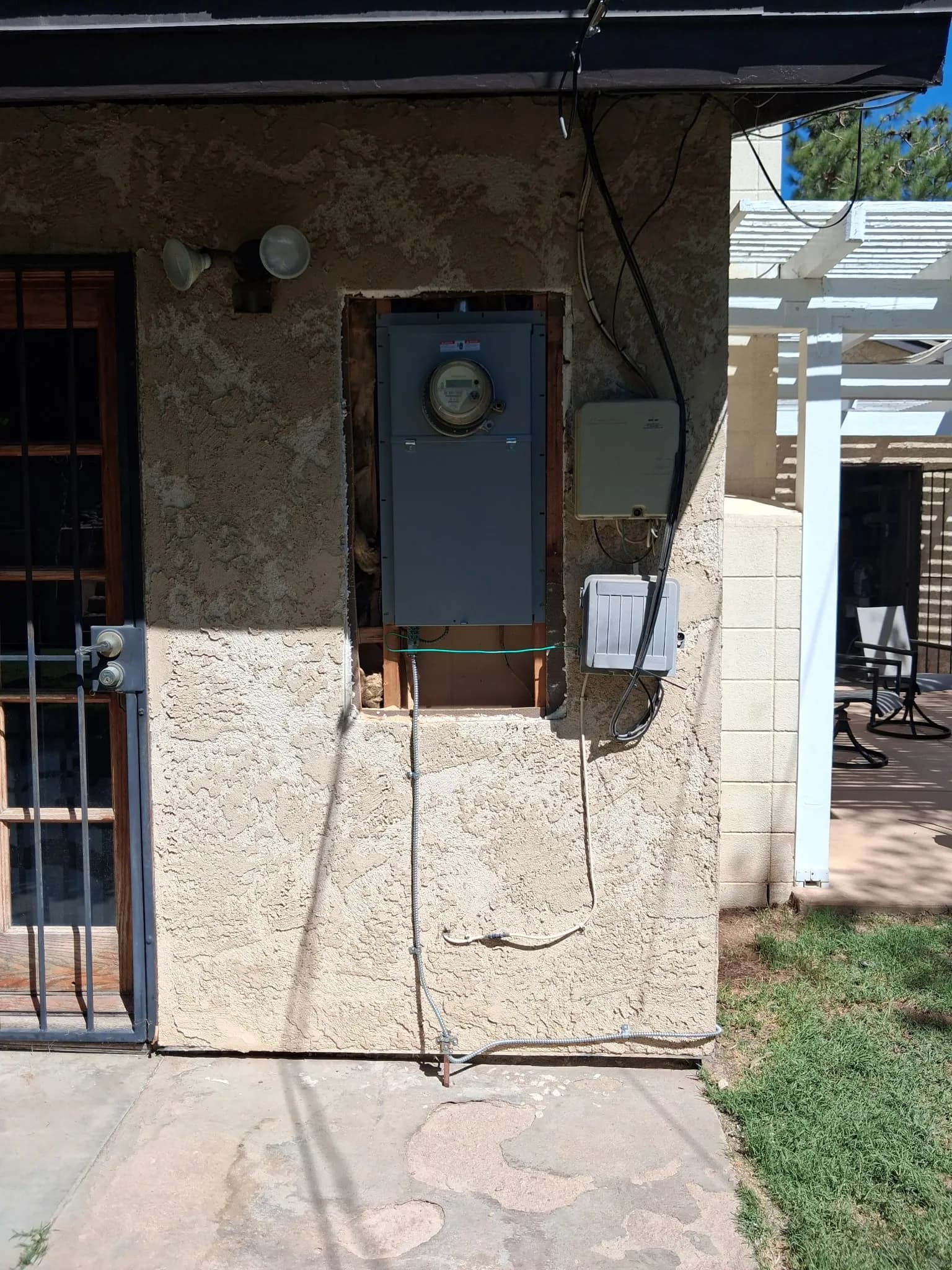 Main Panel Upgrade Replacing a Recalled Panel in Victorville image