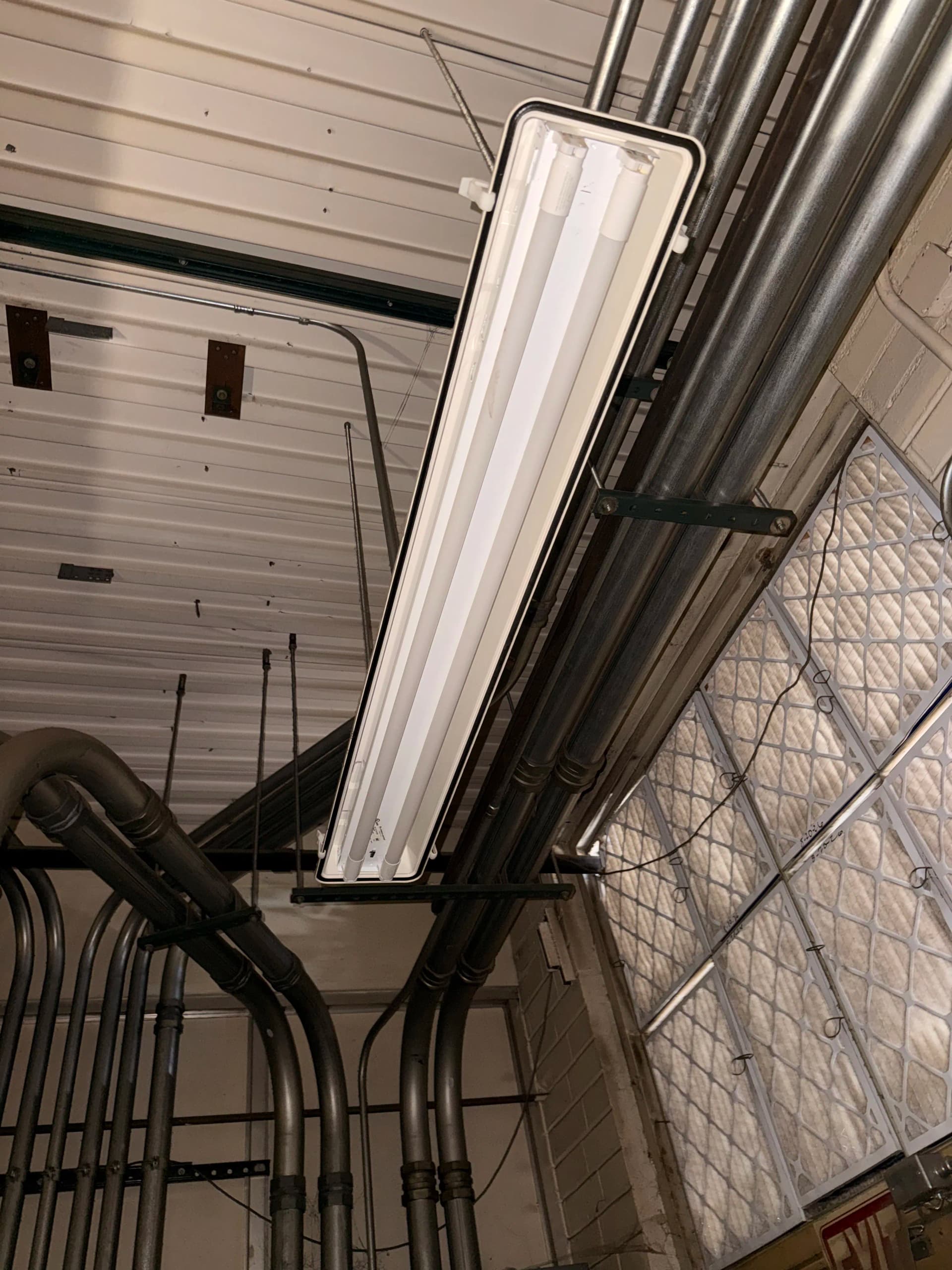 Gallery photos for LED Fixture Upgrade in a Moreno Valley Generator Room: Image #9