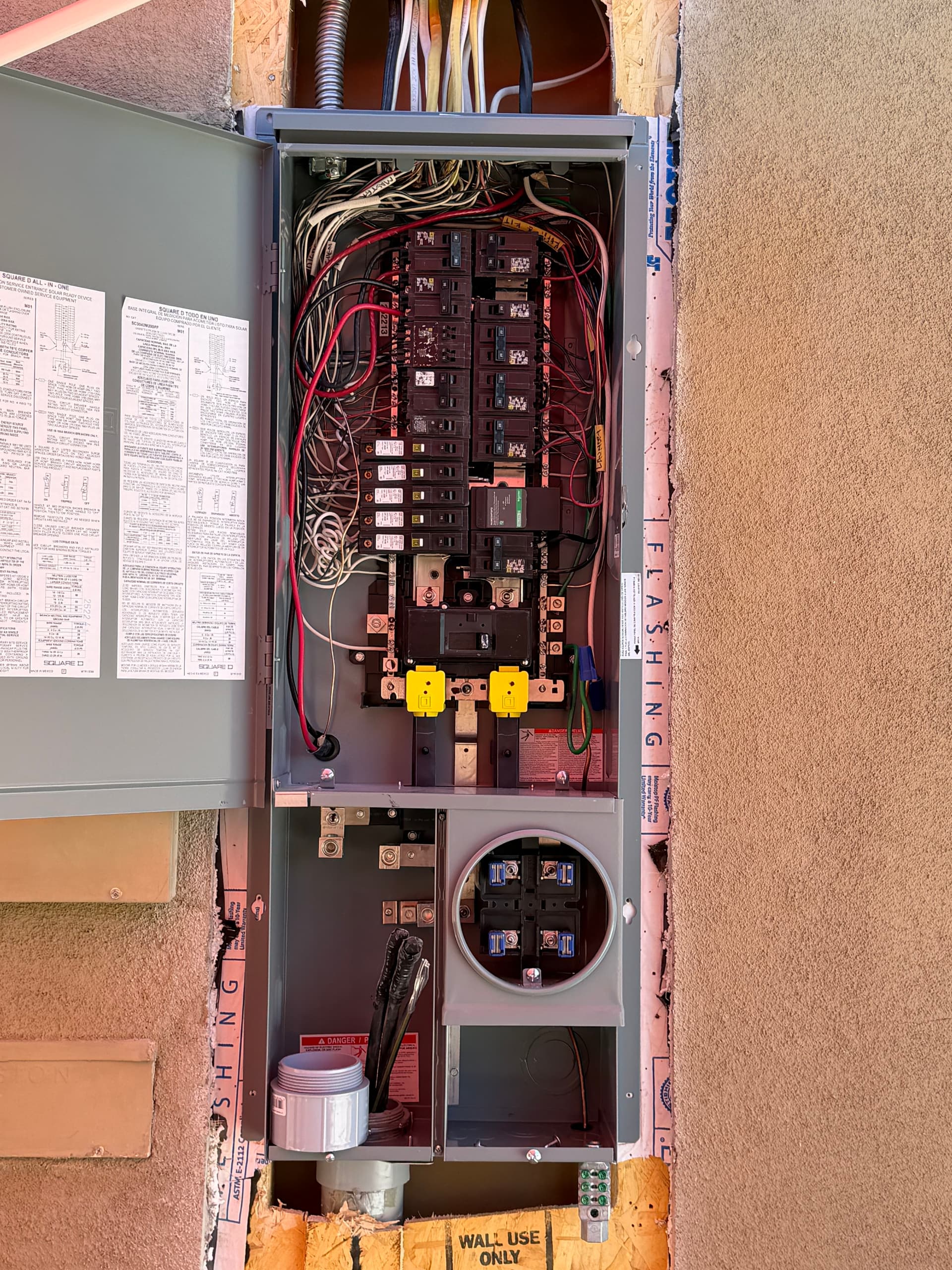 Gallery photos for 200A Panel Upgrade and EV Charger Install in Victorville: Image #2