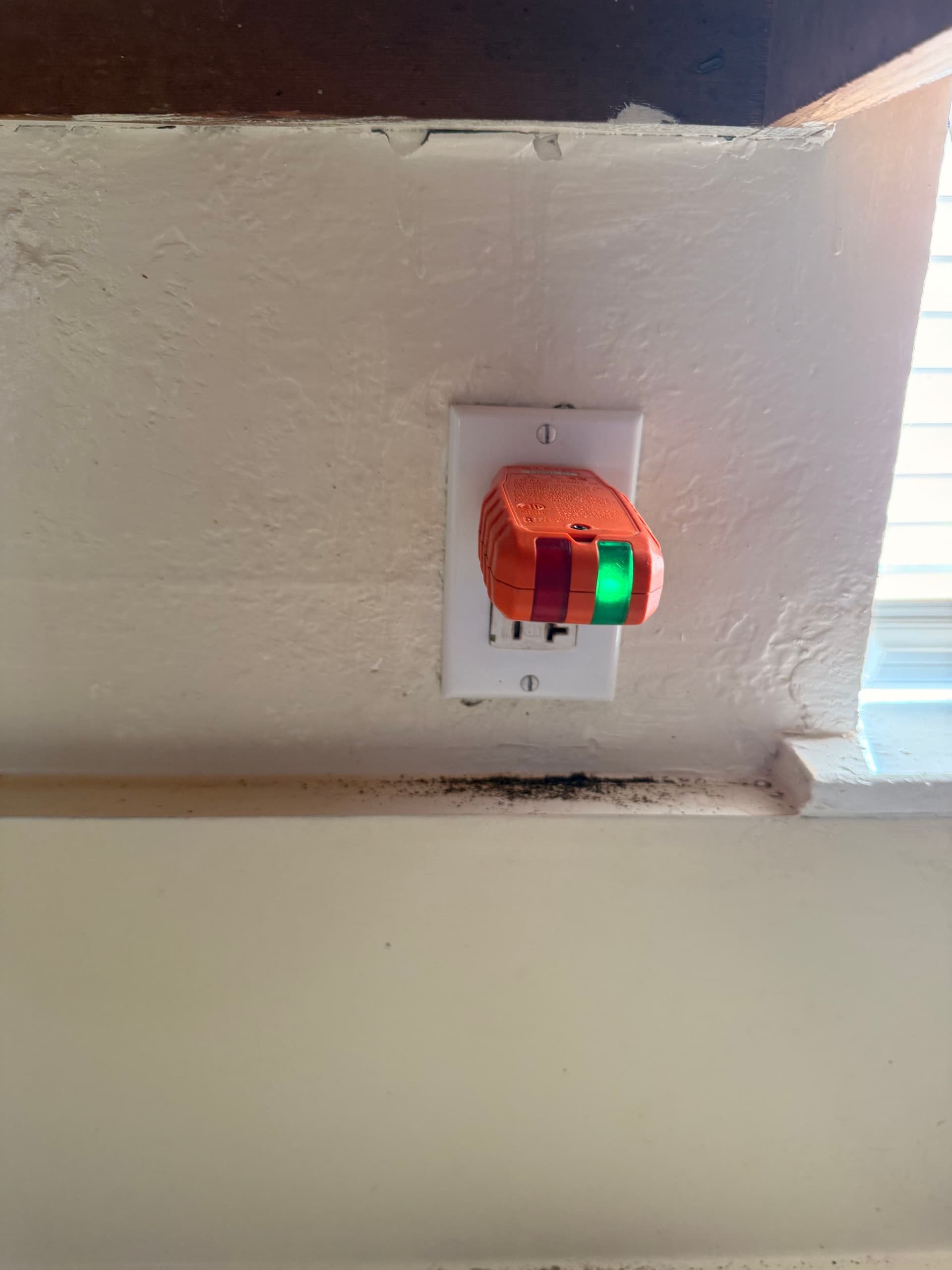 Gallery photos for Electrical Code Corrections After an Insurance Inspection: Image #1