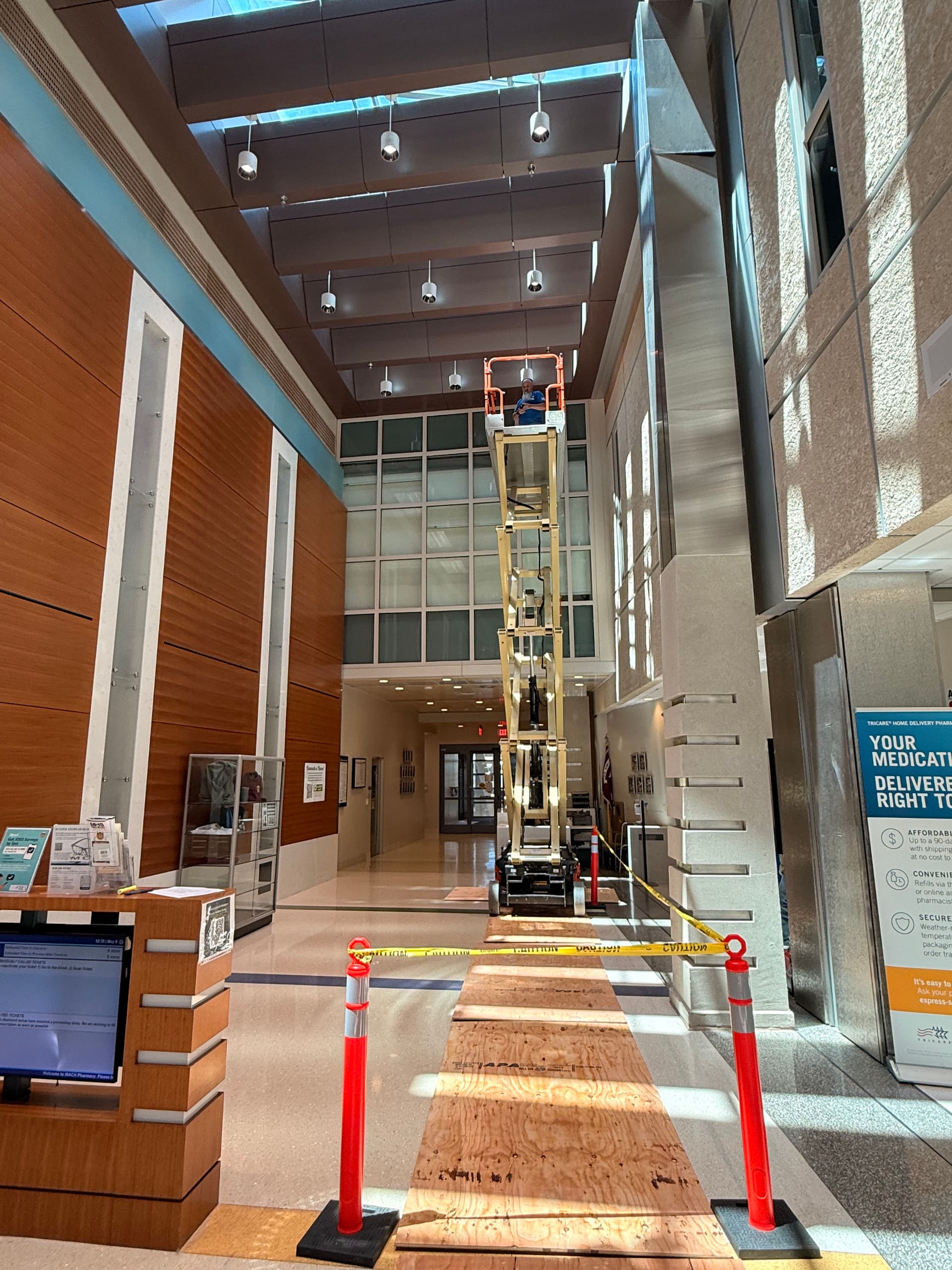 Gallery photos for LED Retrofit in a High-Ceiling Commercial Atrium: Image #4