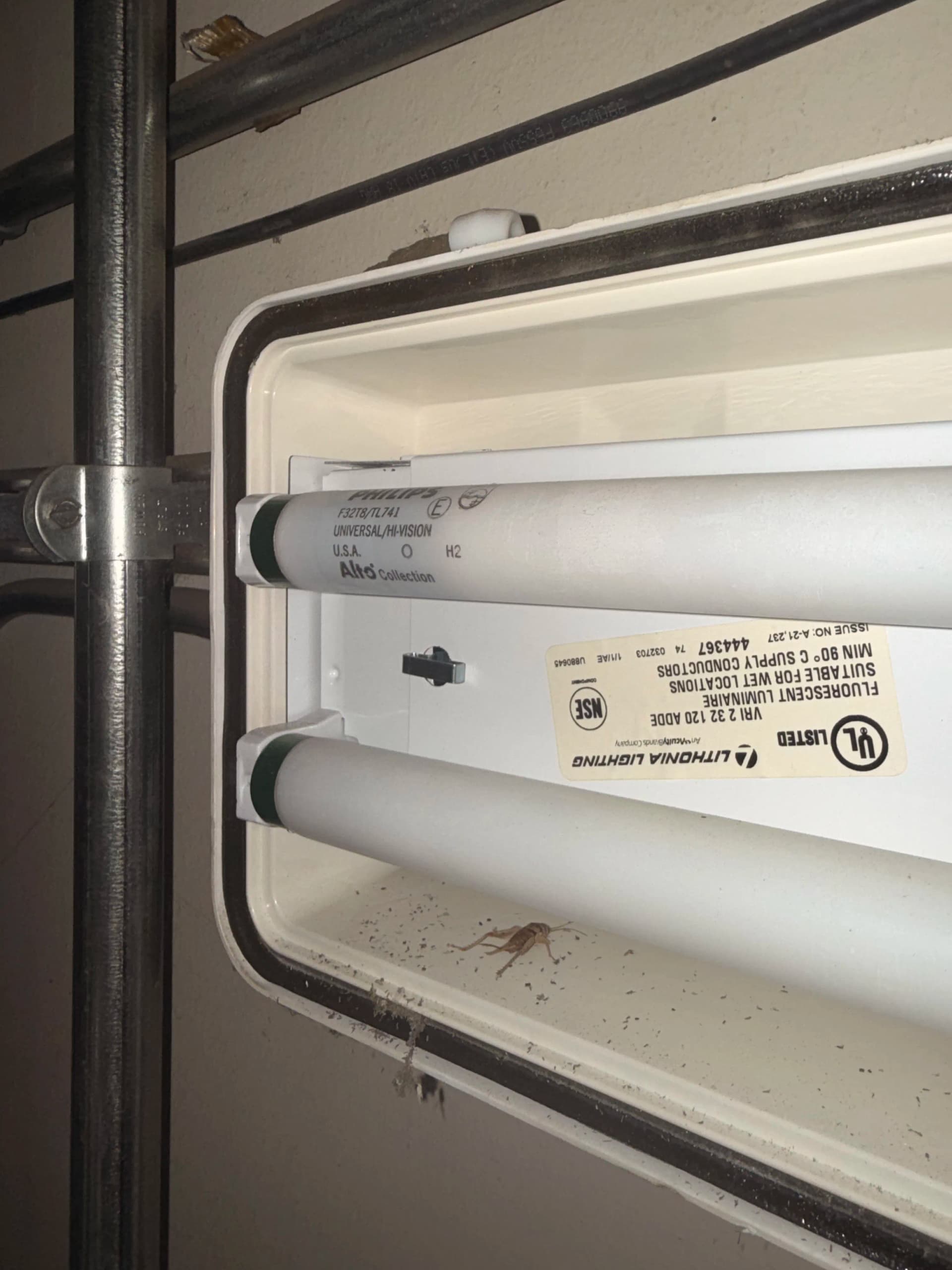 Gallery photos for LED Fixture Upgrade in a Moreno Valley Generator Room: Image #4