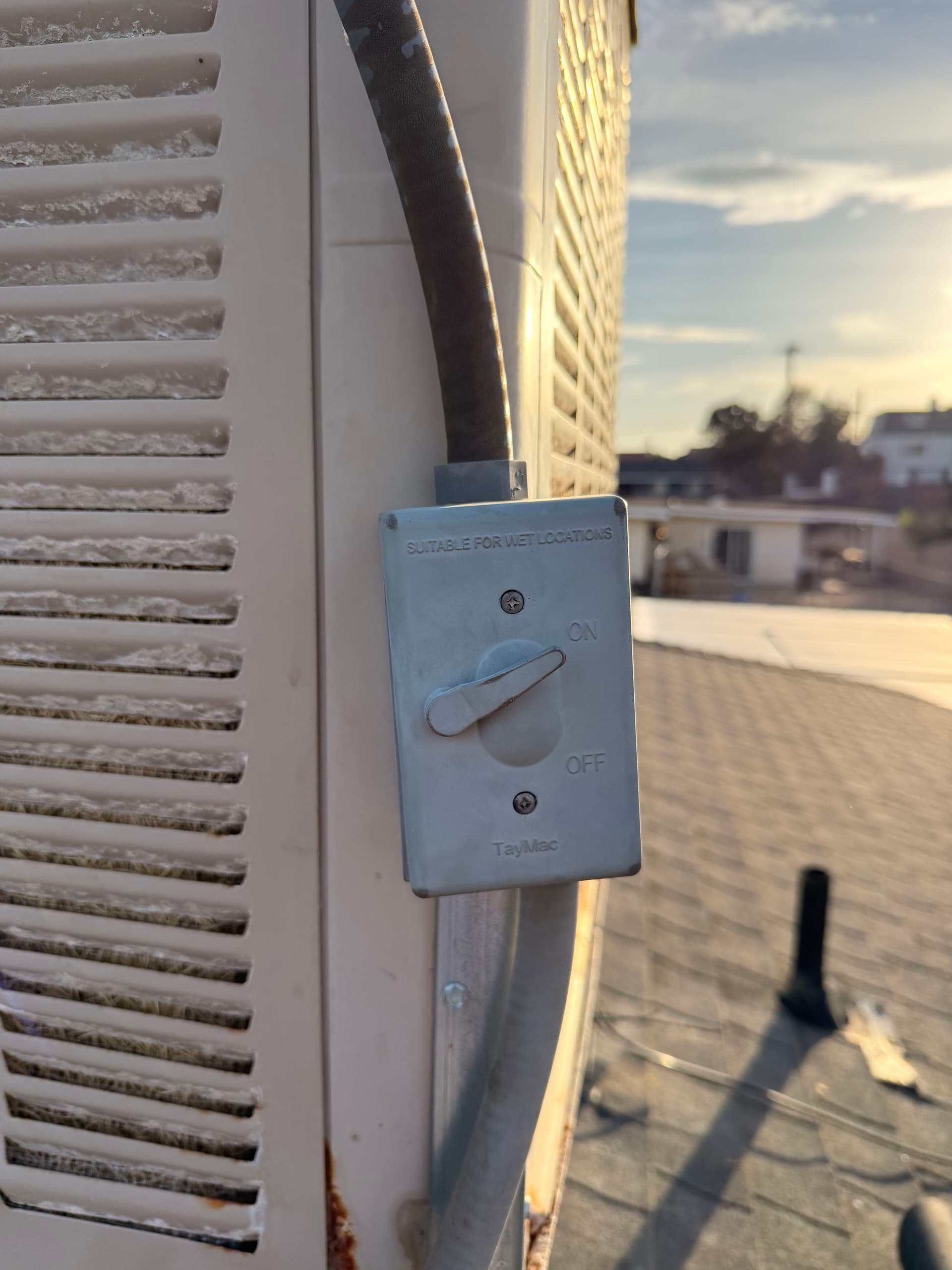 Gallery photos for AC Disconnect Switch Replacement in Hesperia: Image #2