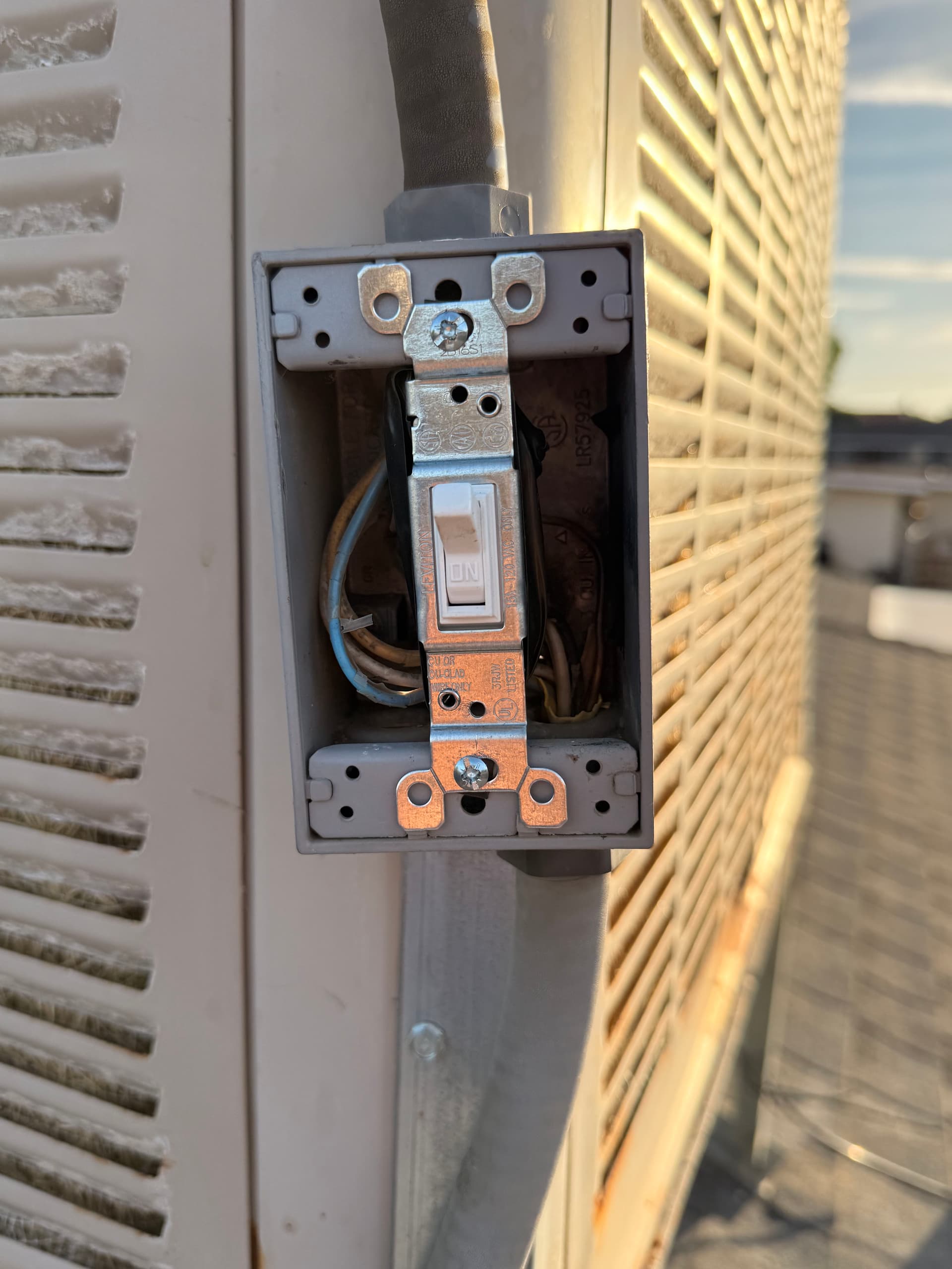 Gallery photos for AC Disconnect Switch Replacement in Hesperia: Image #1