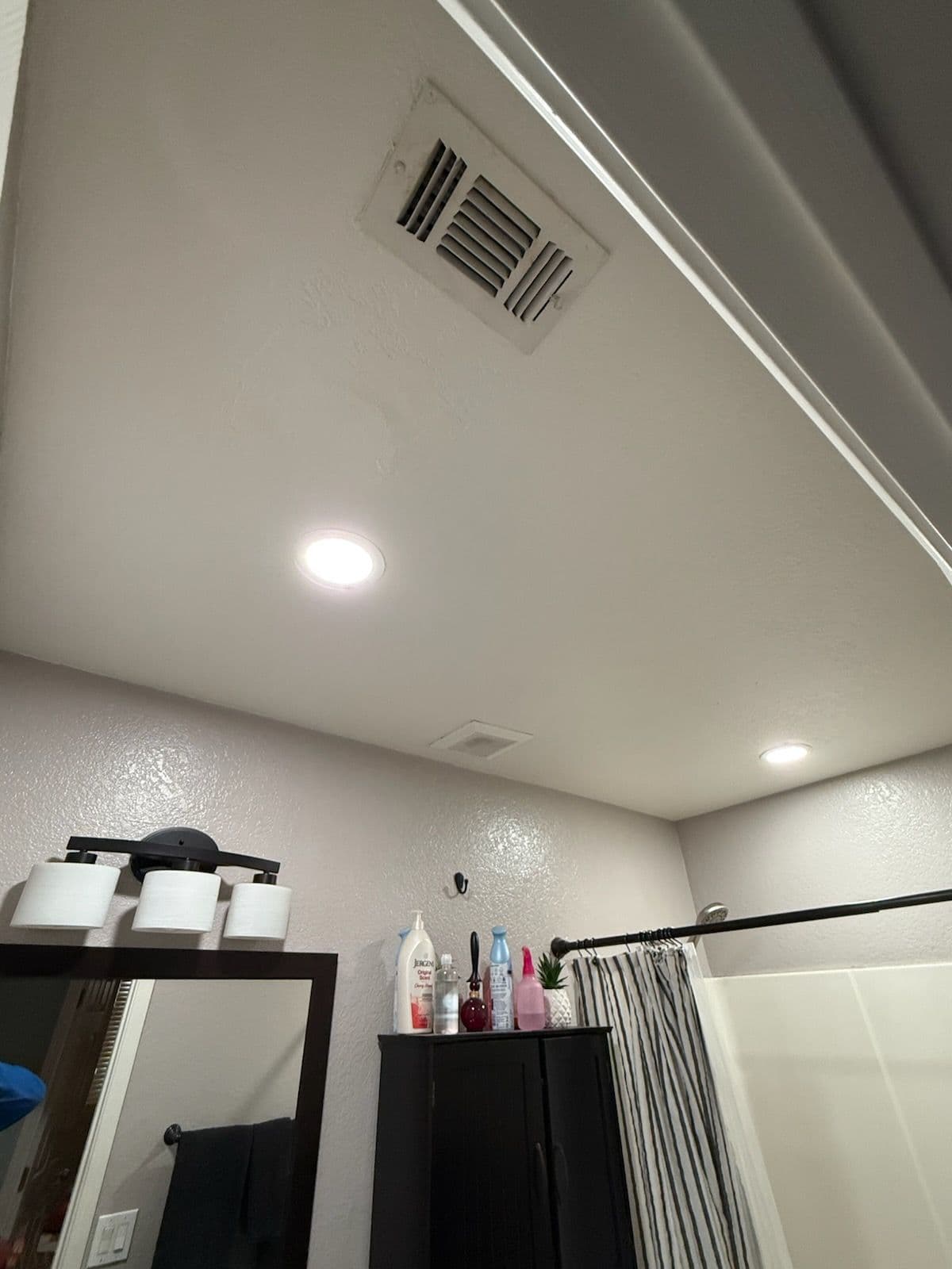 Gallery photos for Modern Bathroom Lighting Upgrade: Image #1