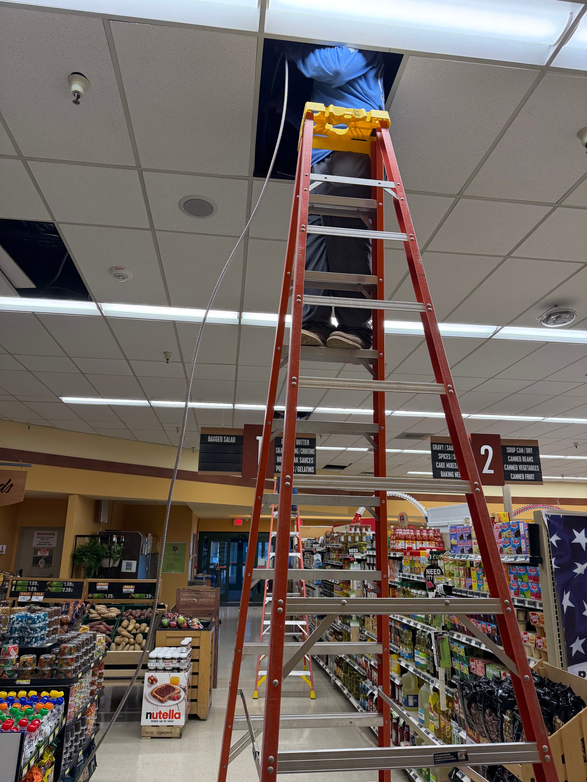 Gallery photos for Unsafe Sign Circuit Wiring Fixed Right at a Commissary: Image #1