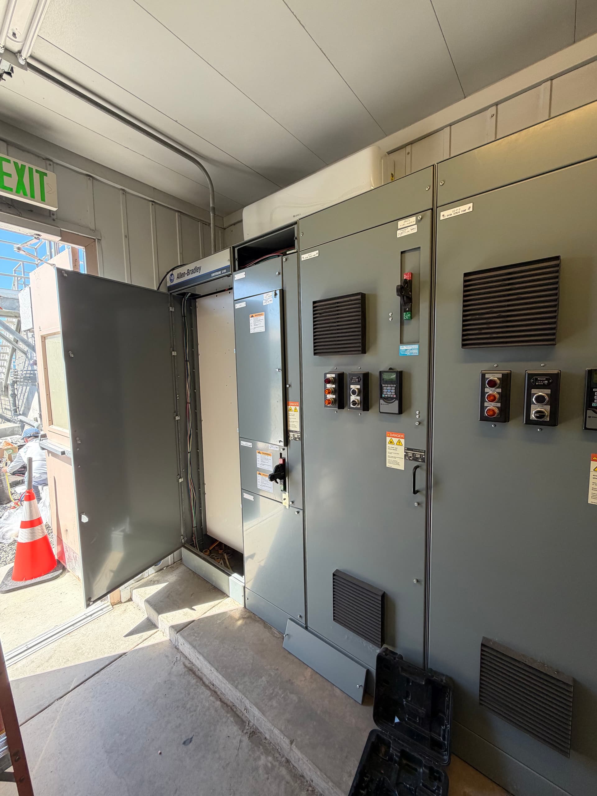 30A Mini Split Circuit Routed Through an Active MCC Room image