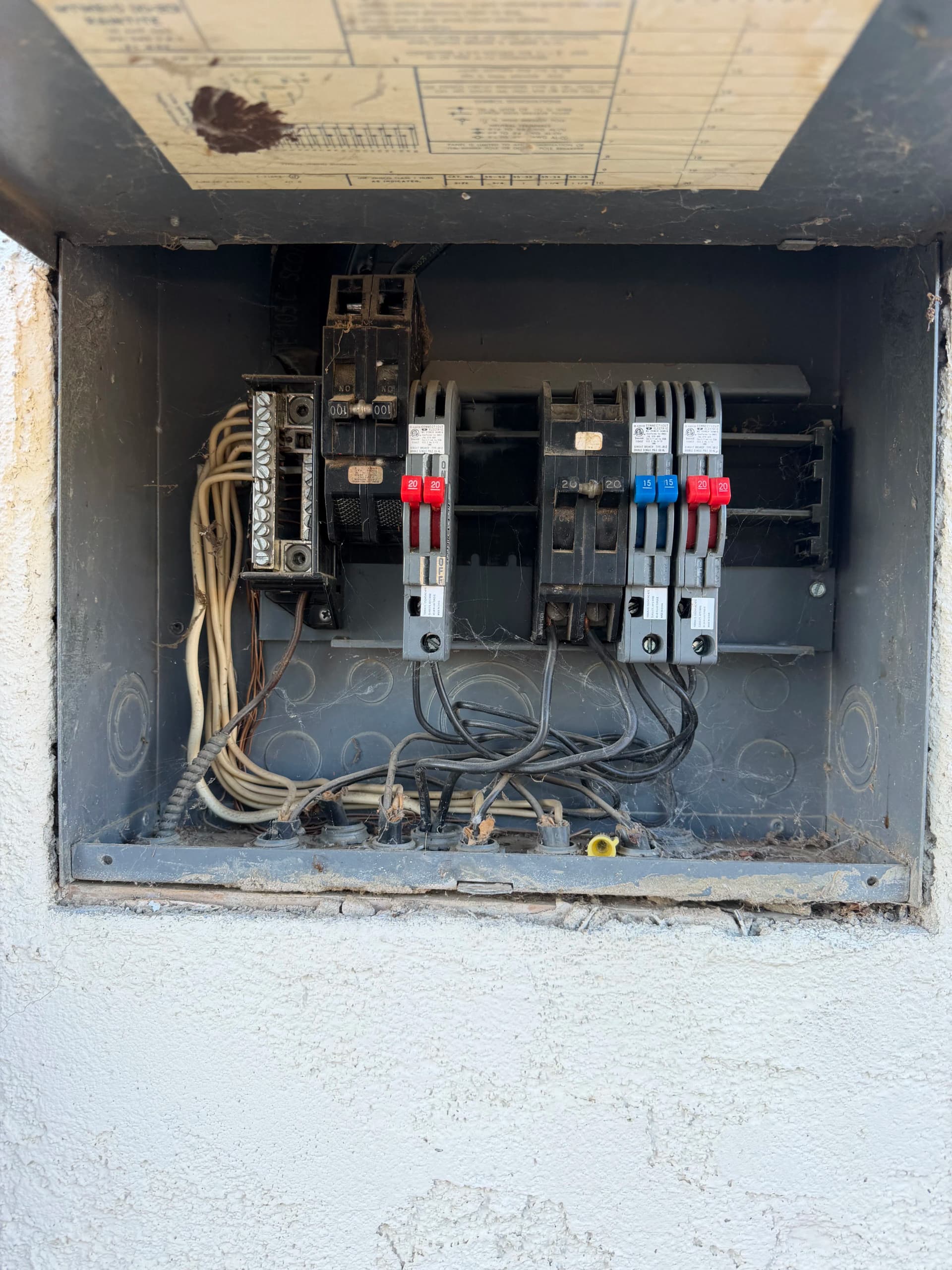 Gallery photos for Recalled Zinsco Panel Replaced with a New 200A Service Upgrade: Image #7