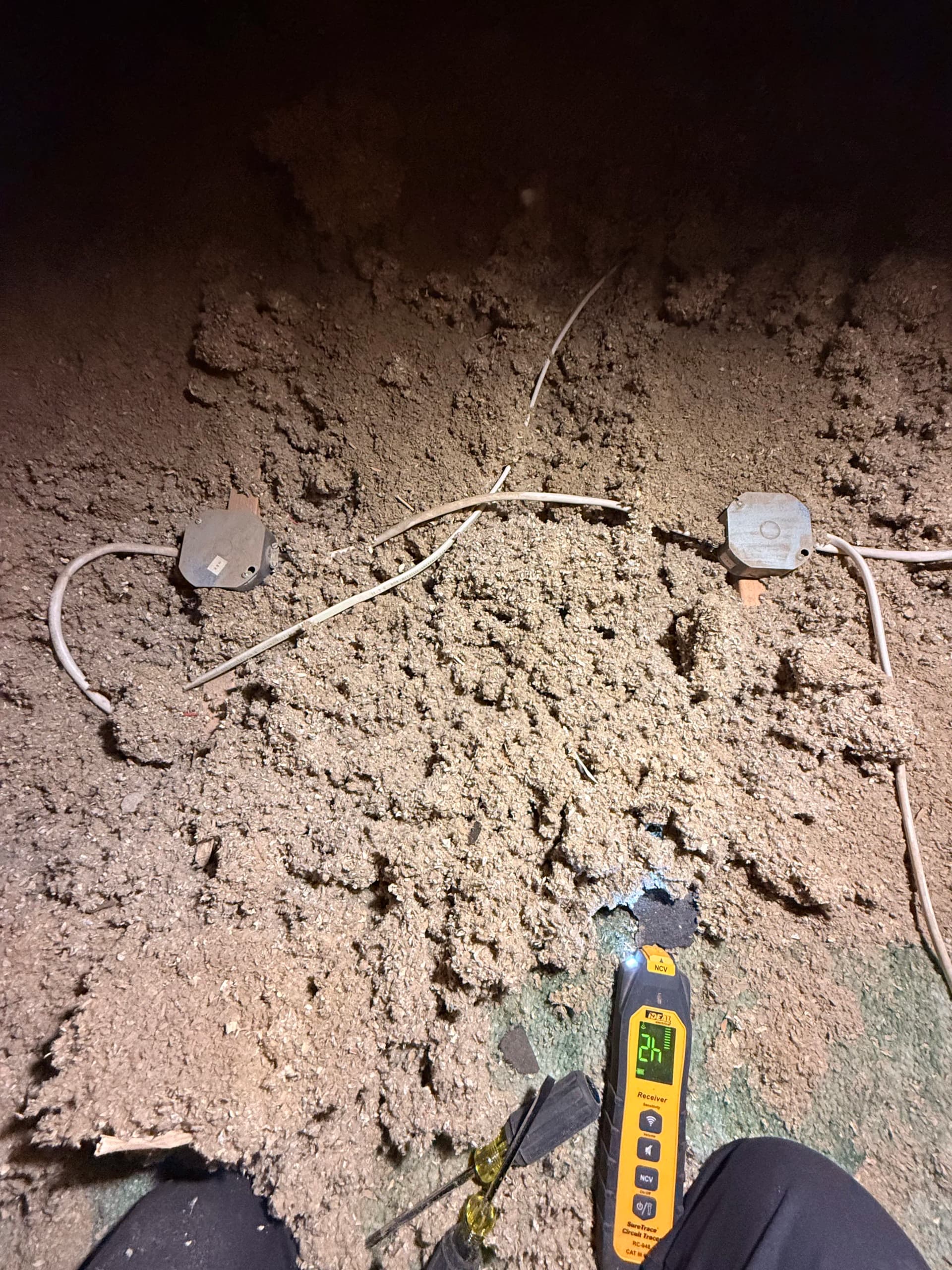 Gallery photos for Ceiling Fan Wiring Fix and Light Fixture Replacement Done Right: Image #3