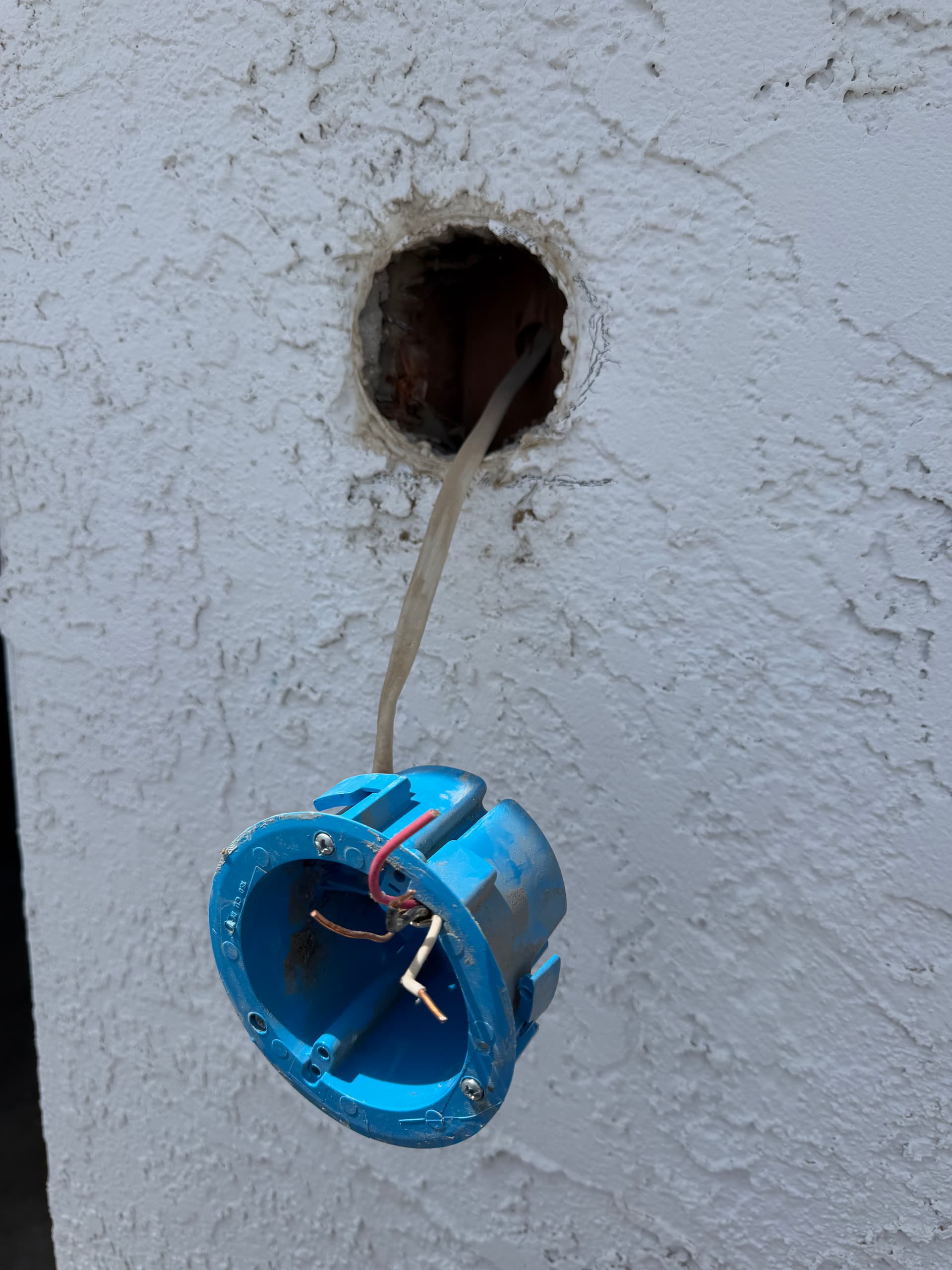 Gallery photos for Garage Electrical Corrections After a Home Inspection: Image #5