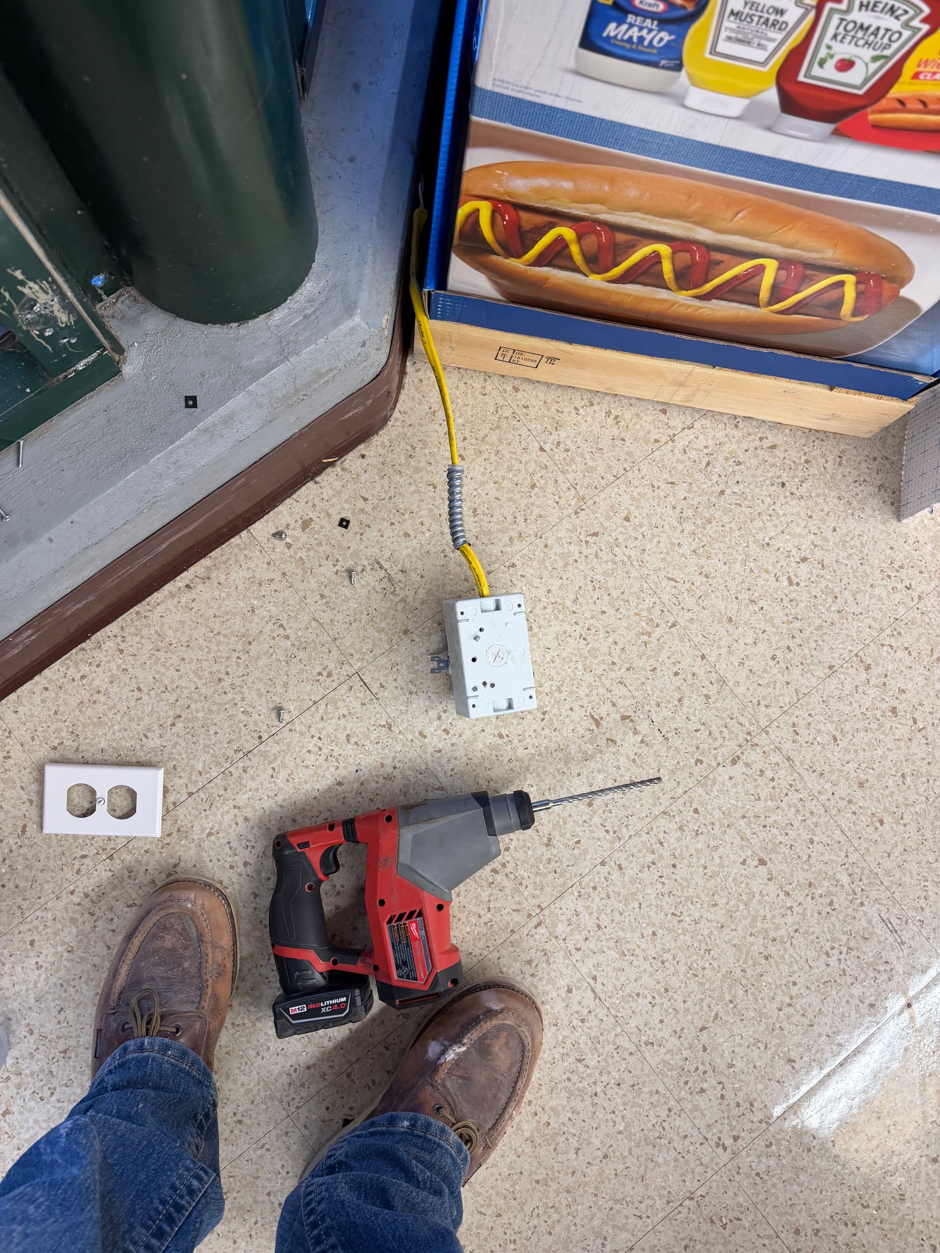 Gallery photos for Unsafe Sign Circuit Wiring Fixed Right at a Commissary: Image #4