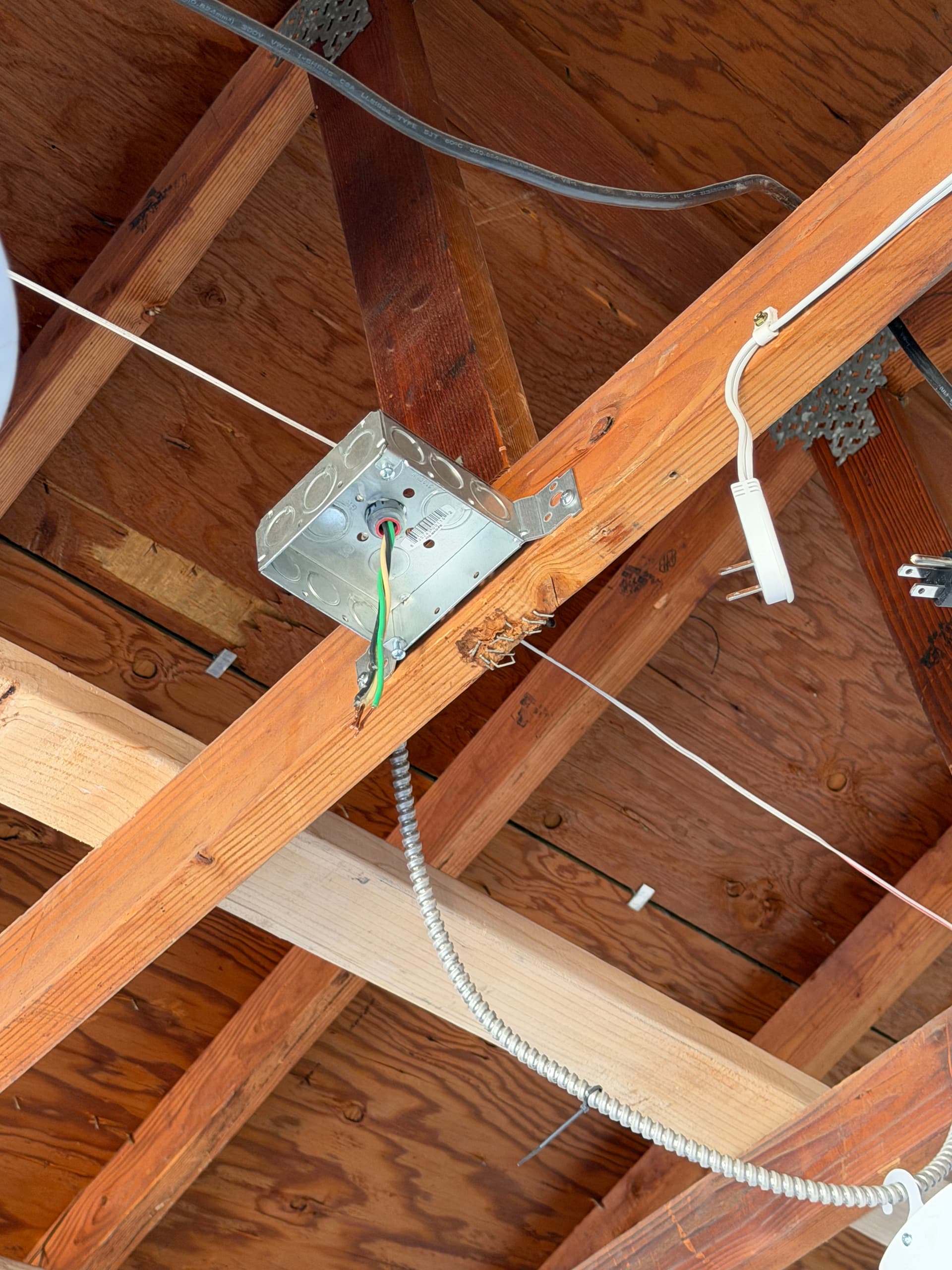 Gallery photos for Garage Electrical Corrections After a Home Inspection: Image #1